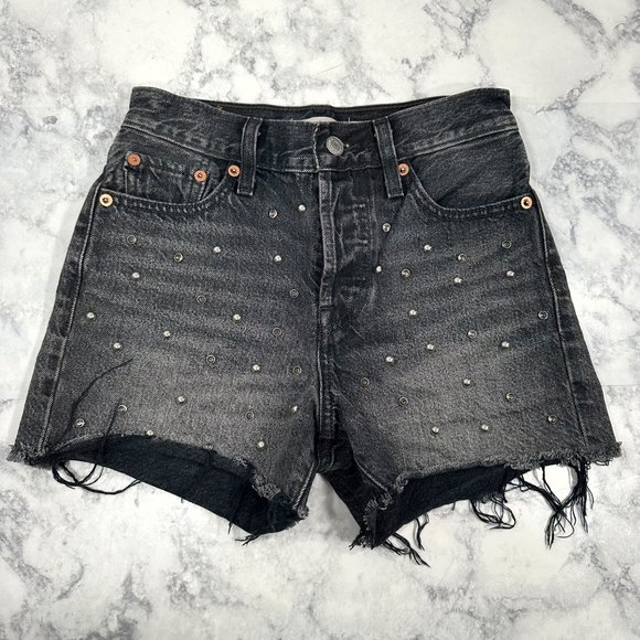 Levi's Wedgie Short in Bling Bling - Picture 3 of 12